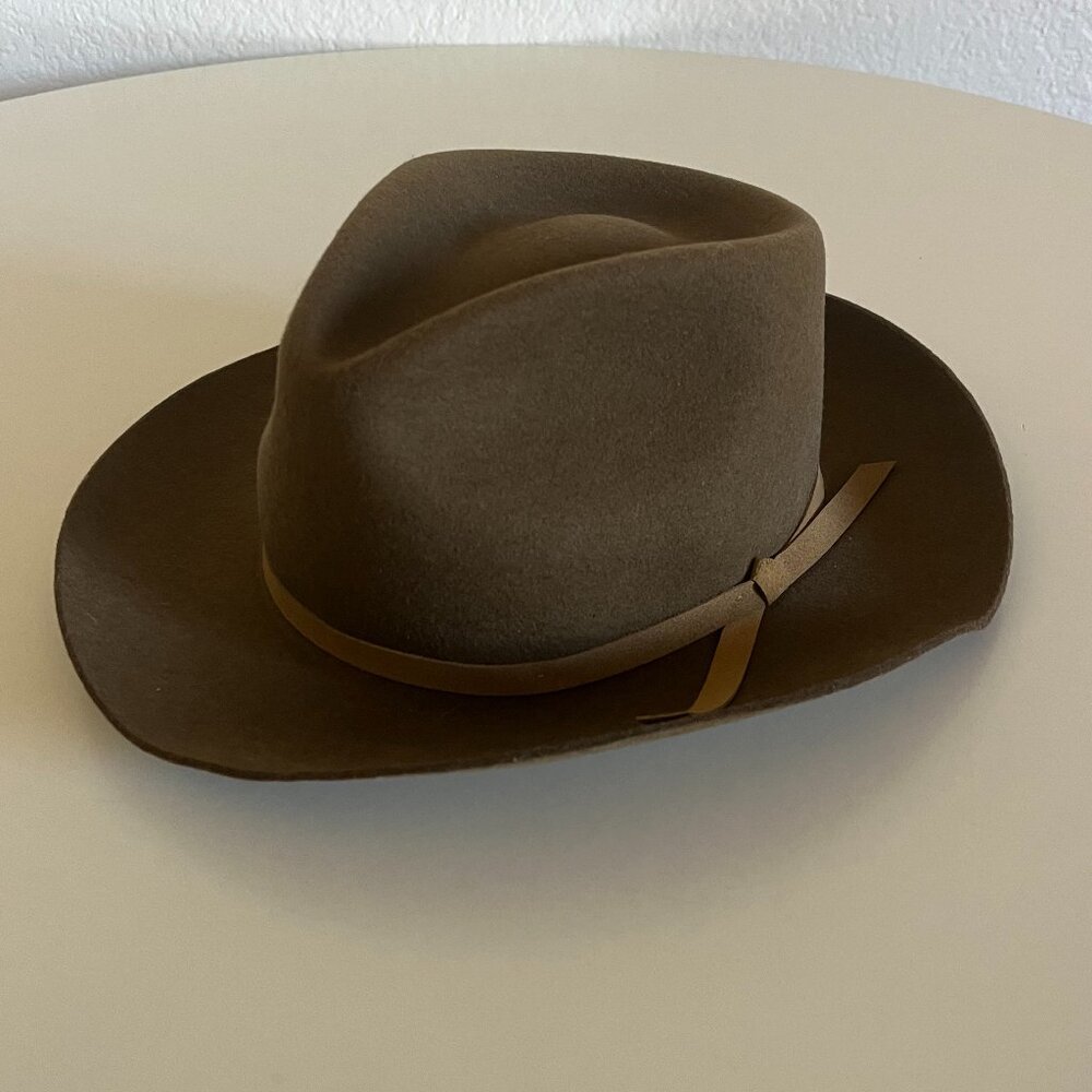 Stetson in Cahoots with Taylor Stitch, The Packable Road Warrior Hat